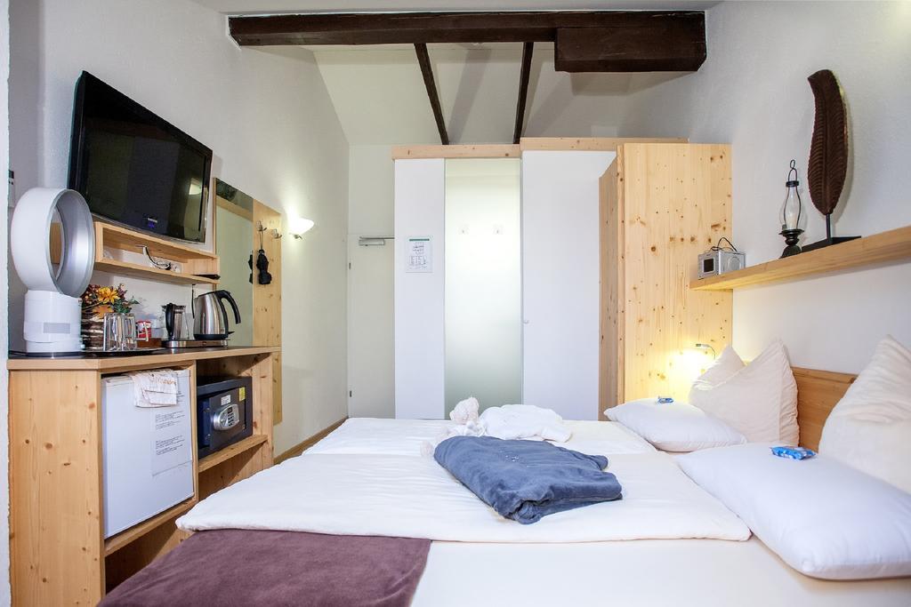 Gästehaus Waldrand Garni Wiesing Exteriör bild