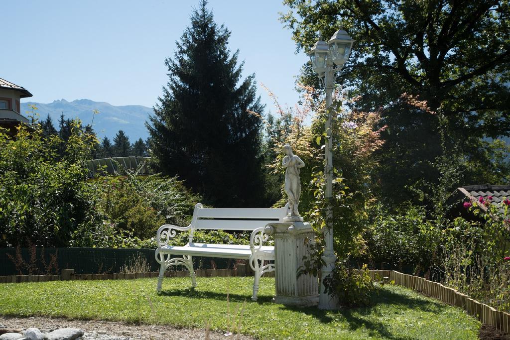 Gästehaus Waldrand Garni Wiesing Exteriör bild
