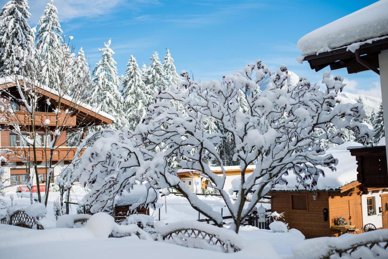 Gästehaus Waldrand Garni Wiesing Exteriör bild